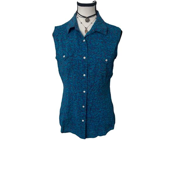 RETRO WRANGLER BUTTON FRONT SLEEVELESS‎ TOP SMALL/MEDIUM. - Picture 6 of 7